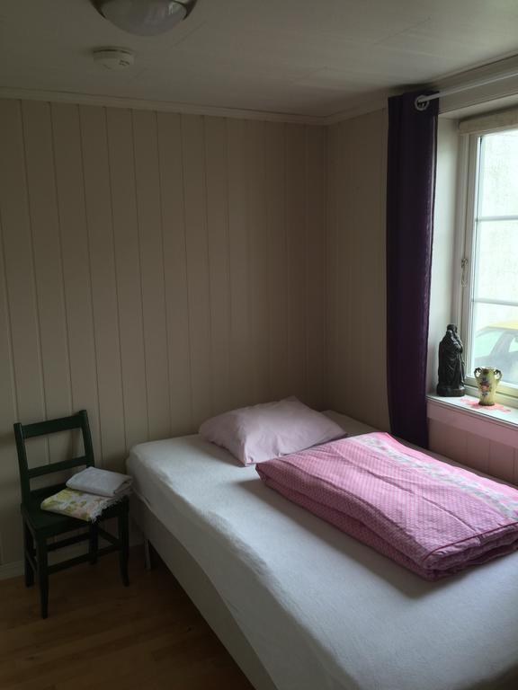 Mandal Privat Rom Og Husutleie Apartment Екстериор снимка